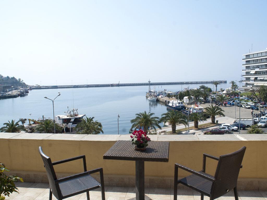 Hotel Acropolis Kavála Ngoại thất bức ảnh