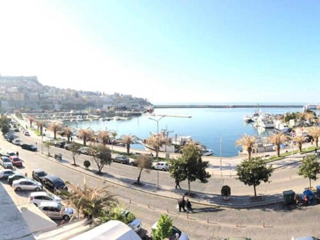Hotel Acropolis Kavála Ngoại thất bức ảnh